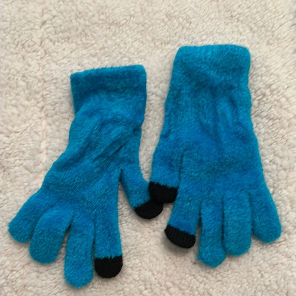 Justice Turquoise and Black Fuzzy Gloves
